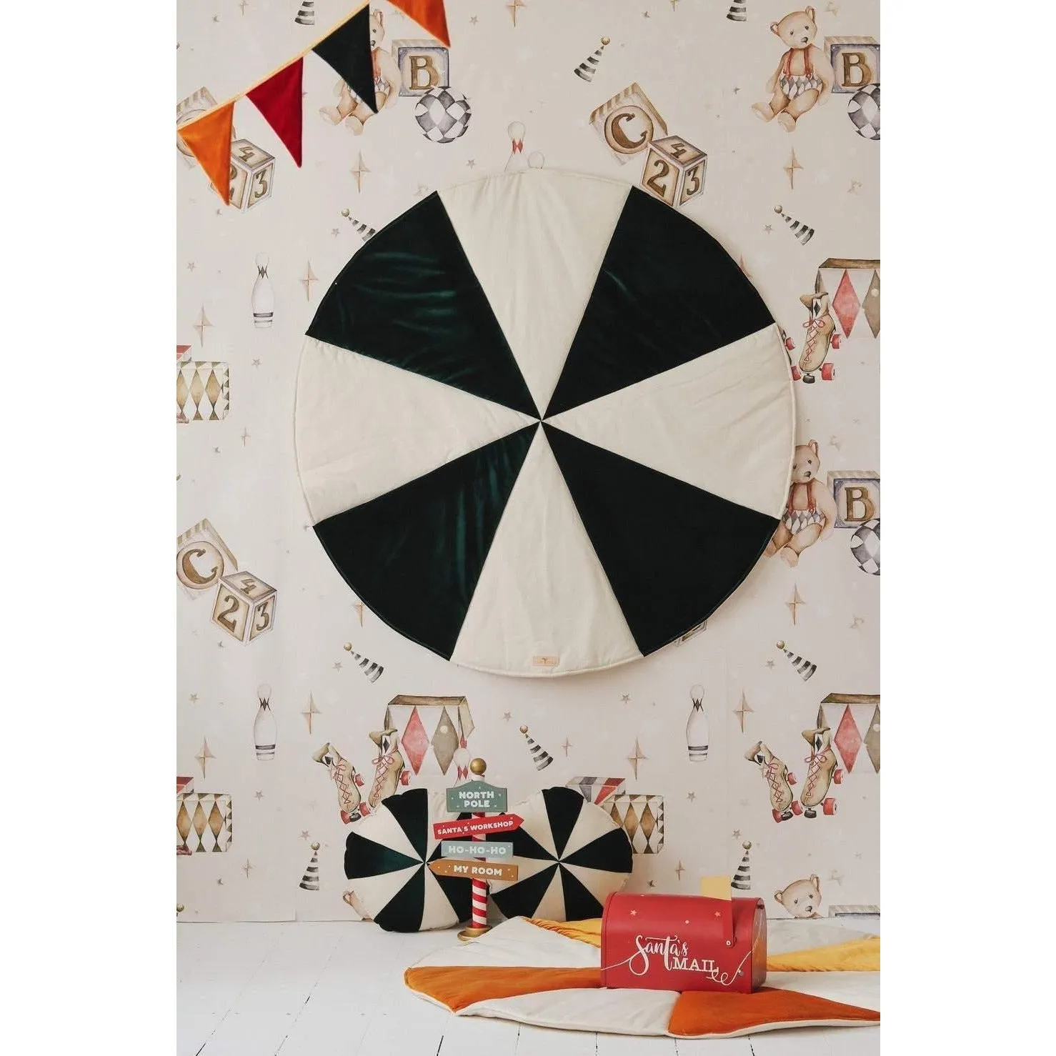 Christmas Round Patchwork Mat