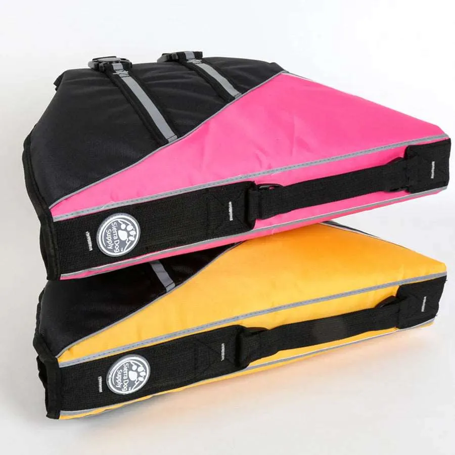 Life Jacket With Removable Neck Pad